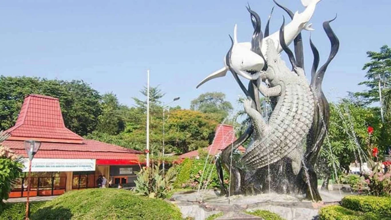 Kejati Jatim telah mengamankan berkas terkait dugaan penyimpangan keuangan Kebun Binatang Surabaya.