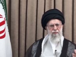 Khamenei Peringatkan AS: Serangan ke Iran Picu Perang Regional Besar