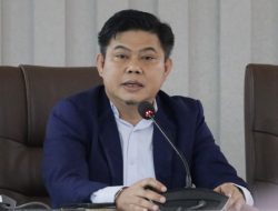 Komisi I DPR: Penyelenggara Sistem Elektronik Harus Verifikasi Usia dan Ijin Ortu