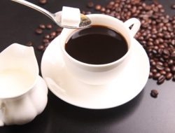 Minum Kopi Pagi Hari Bisa Perpanjang Umur? Temuan Terbaru Menguak Faktanya!
