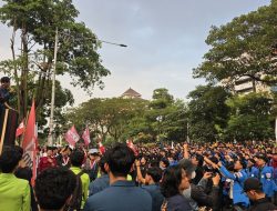 Soroti Celah Korupsi, Ribuan Mahasiswa di Semarang Desak Evaluasi Total Program Makan Gratis dan Koperasi Desa