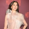 Anne Hathaway Umumkan Hamil Anak Ketiga, Bagikan Momen Bahagia Lewat Video Instagram