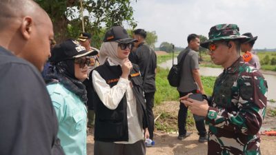 Jajaran TNI-Polri bersama instansi terkait saat melakukan peninjauan lapangan di Posko Karhutla, Desa Braja Kencana, Kecamatan Braja Selebah, Lampung Timur, Lampung. (FAKTANASIONAL/HO)