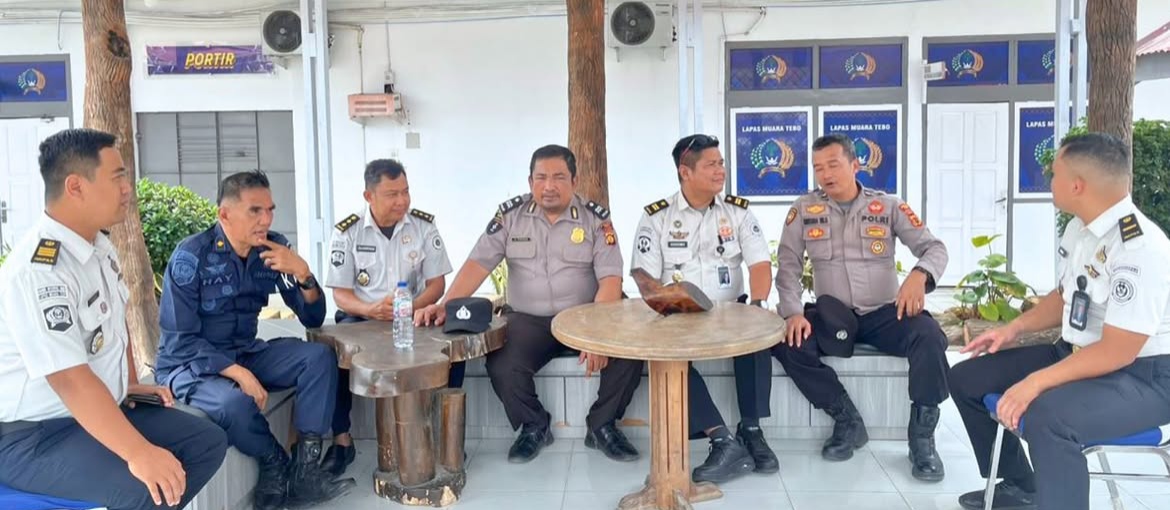 Lembaga Pemasyarakatan (Lapas) Kelas IIB Muara Tebo, jalin sinergi bersama APH terkait pencegahan gangguan keamanan dan ketertiban. (FAKTANASIONAL/HO)