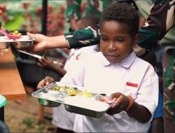 Keracunan MBG Menimpa Anak Sekolah di Papua, Kemendagri Akan Turun Cek Bersama BGN