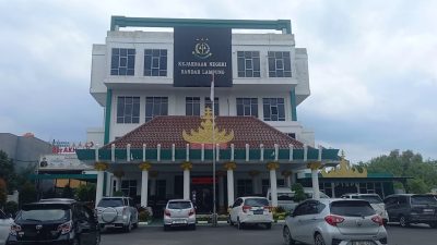 Kantor Kejaksaan Negeri (Kejari) Bandarlampung. (FAKTANASIONAL/ADAM)