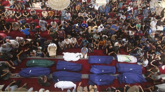 Bikin Haru.! Lebih dari 120 Jenazah Ditemukan usai Israel Tinggalkan Kamp di Gaza