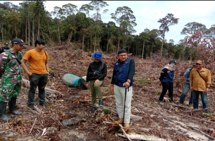 Gelar Patroli, BKSDA Kalbar Gagalkan Aktivitas PETI di Gunung Asuansang