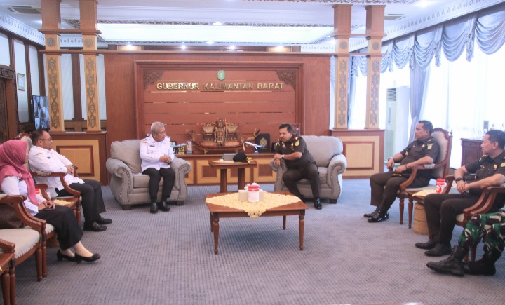 Pj Gubernur Kalbar dan Bari Terima Kunjungan Perdana Kajati Kalbar
