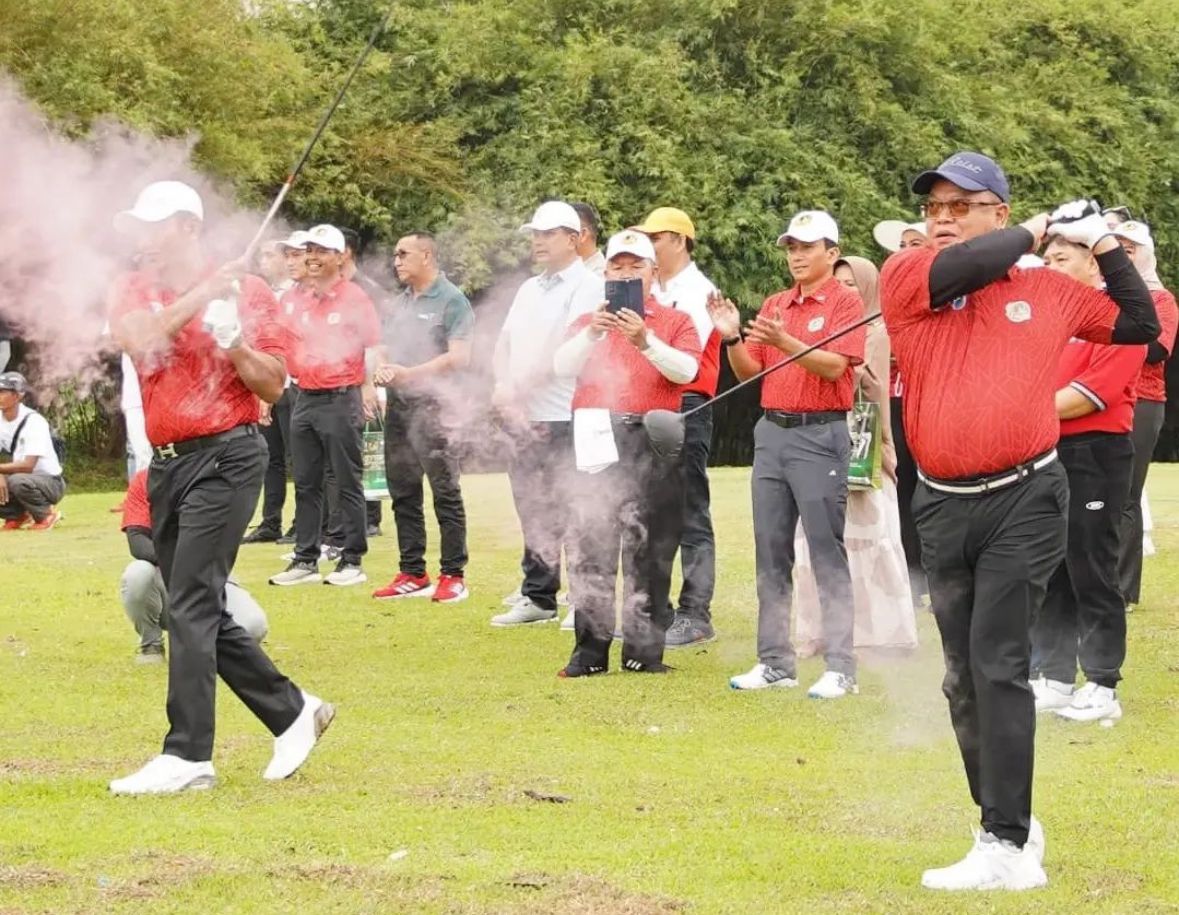 Dirut Bank Kalbar Berpartisipasi dalam Turnamen Golf HUT ke 66 Kodam XII Tanjungpura