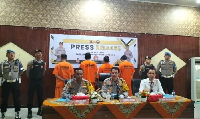 Pesta Sabu Saat Bimtek, 3 Anggota DPRD Mentawai Terancam 15 Tahun Penjara