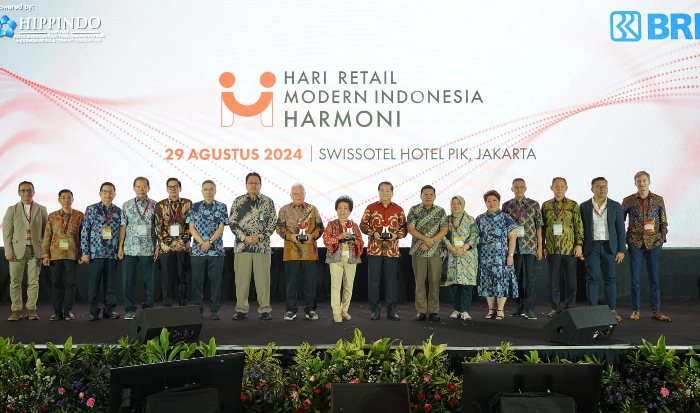 Belasan Entitas Peritel Terbaik Indonesia Dianugerahi Hippindo Harmony Award 2024