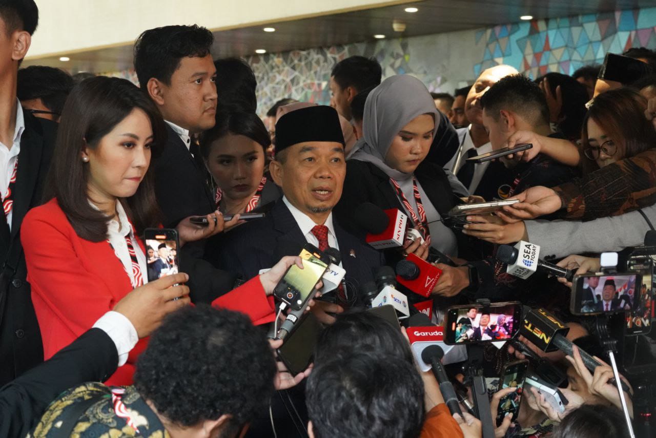 Fraksi PKS : Imbauan Azan Running Text Tidak Perlu
