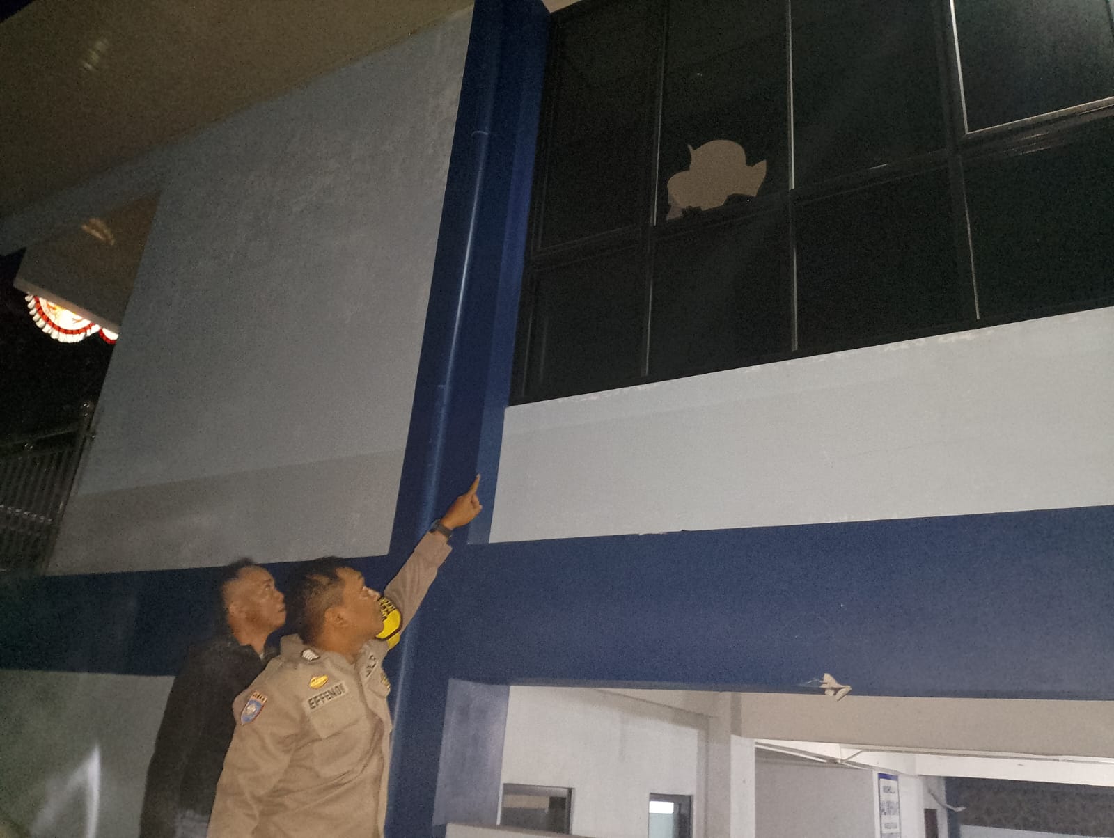 Gedung PWI Cibinong Dilempari Batu OTK