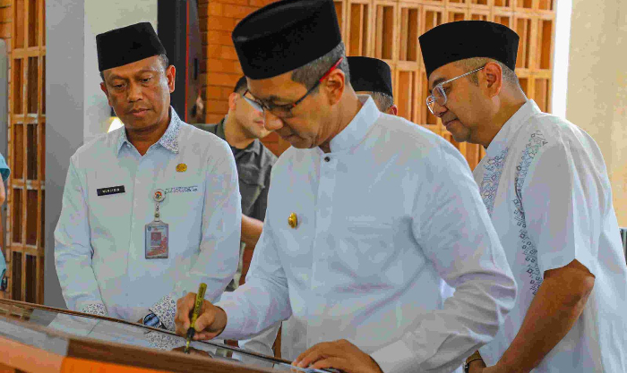 Pj Gubernur Jakarta Heru Tekankan Bahwa Masjid Bukan Hanya Sebagai Tempat Ibadah