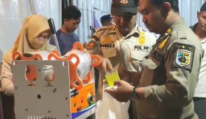 Khawatirkan Dampak Negatifnya, DPR Minta Aparat Gencarkan Razia Miras 'Es Moni'