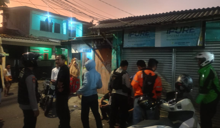 Gagalkan Dua Aksi Tawuran Pada Minggu Dini Hari, Polisi Aman 13 Remaja dan Sajam serta Miras
