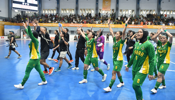 Sukses Rontokan ‘Kepongahan’ Tim Futsal Putri DKI, Jabar Raih Medali Emas PON XXI 2024