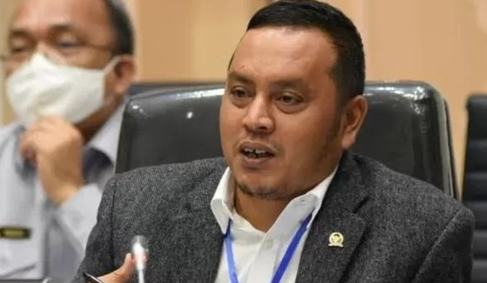 Pengetatan Aturan Rokok Berpotensi Timbulkan PHK Massal, DPR: Ancam Hajat Hidup Orang Banyak