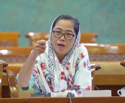 Pimpinan Komisi IX DPR Soroti Kasus Guru Honorer Supriyani: Sistem Pendidikan Gagal Lindungi Guru