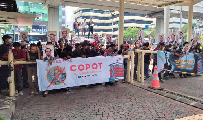 Diduga Langgar Etik, KAMPUD Desak Dewas KPK Copot Alexander Marwoto