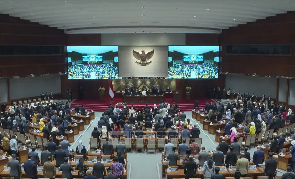 DPR RI Sahkan Pembentukan 13 Komisi untuk Periode 2024-2029