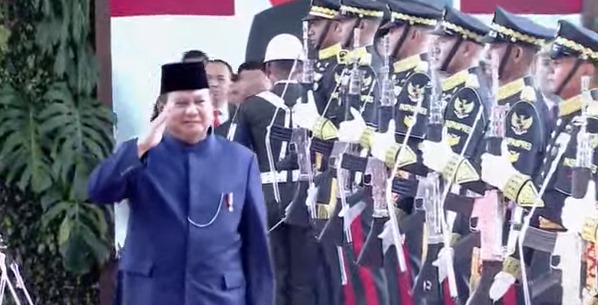 Presiden Terpilih Prabowo Subianto Menuju Gedung DPR/MRP Jelang Dilantik