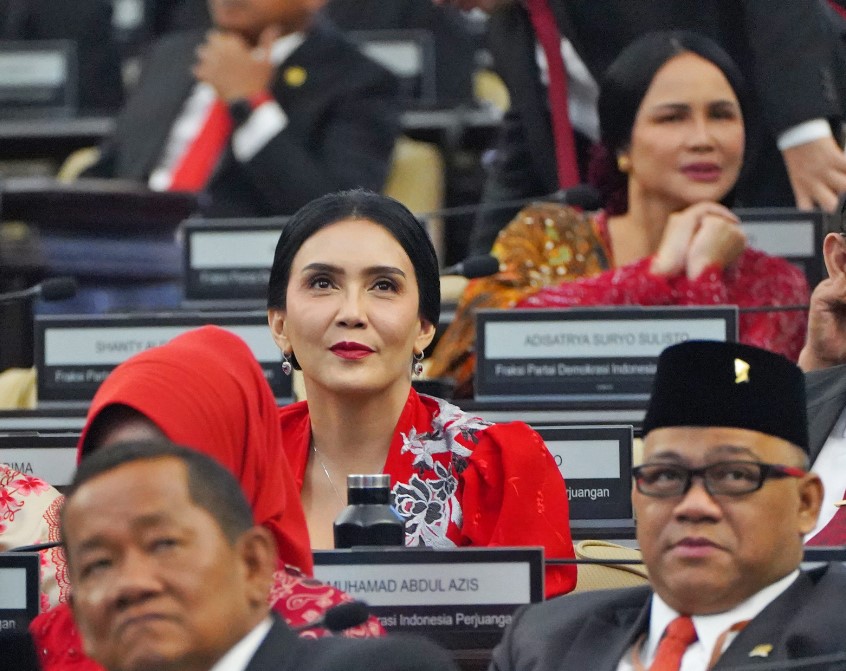 Rieke Soroti Komitmen Prabowo Setia Pada Konstitusi: Bukan untuk Kepentingan Pribadi dan Keluarga