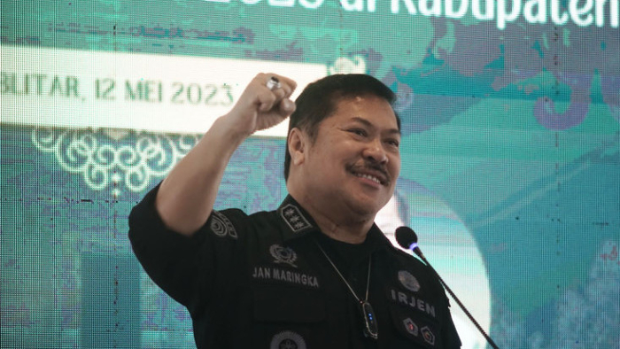 Dukung Pemerintahan Prabowo-Gibran yang Bersih, AKMM Usulkan Jan S Maringka Sebagai Jaksa Agung