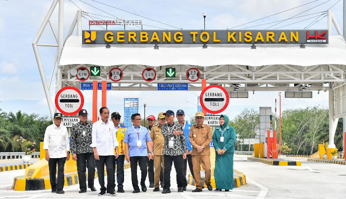 Presiden Jokowi Resmikan Dua Ruas Tol Trans Sumatera Sepanjang 81,75 Kilometer