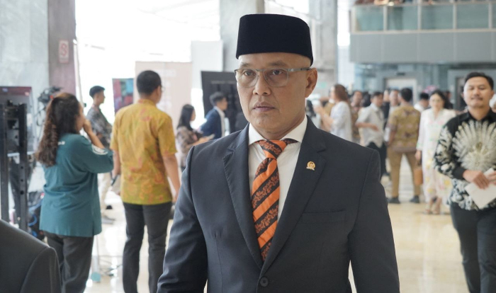Wakil Ketua Fraksi PKS DPR RI Kritik FIFA atas Ketidak Konsistenan dalam Menerapkan Sanksi