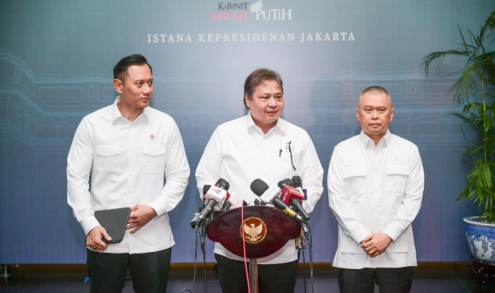 Hasil Ratas dan Jelang Nataru, Pemerintah Bakal Umumkan Penurunan Harga Tiket Pesawat