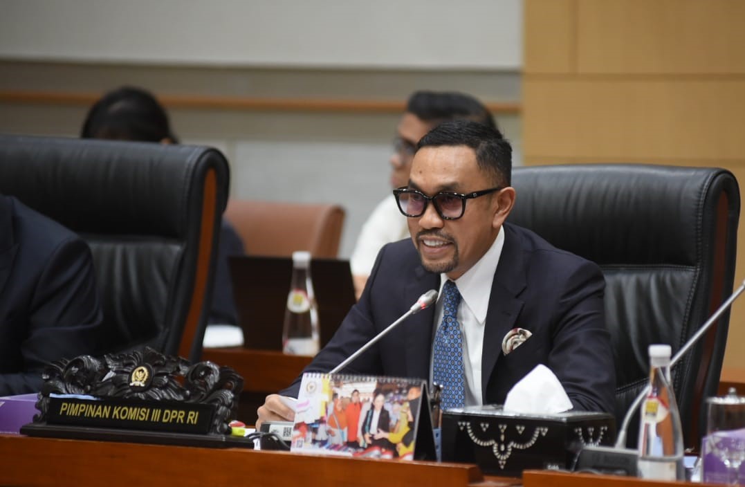 Sahroni Desak PPATK Proaktif Soal Judi Online