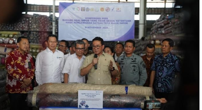 Lindungi Industri Tekstil Dalam Negeri, Kemendag Ungkap Penemuan Kain Ilegal Senilai Rp 90 Miliar