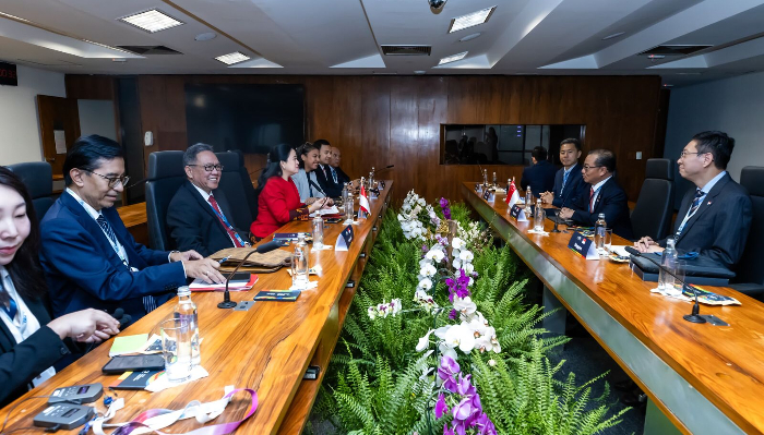 Bertemu Ketua Parlemen Singapura dan Portugal, Puan Bahas Pemberdayaan Generasi Muda Hingga Keroncong