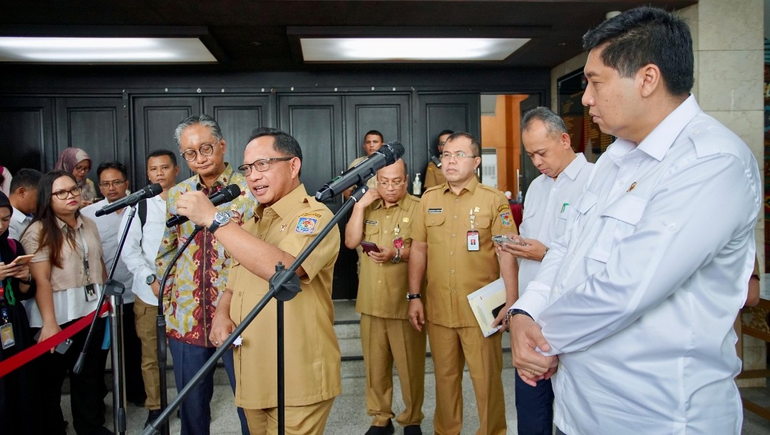 Kepala Daerah Diminta Pelajari Kriteria MBR untuk Kebijakan Pembebasan BPHTB dan Retribusi PBG