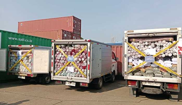 Pimpinan DPR Sentil Bea Cukai dan Kemendag Terkait Masuknya 72 Ribu Kontainer Tekstil Ilegal dari China