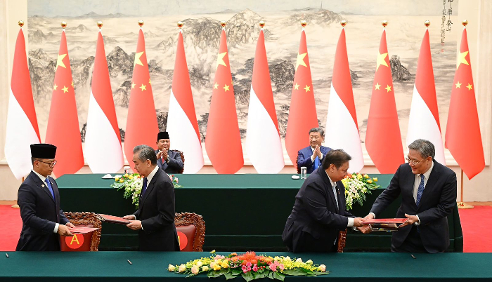Disaksikan Presiden Prabowo dan Xi Jinping, Menko Airlangga Teken Kerja Sama Blue Economy Indonesia-RRT