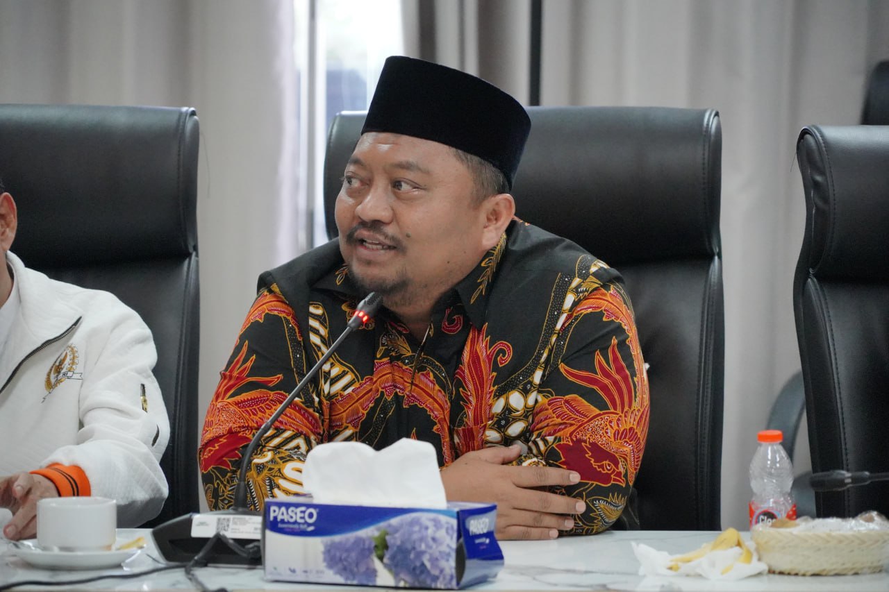 Yanuar Arif  Minta PT ASDP Perpanjang Masa Berlaku Tiket Penyeberangan