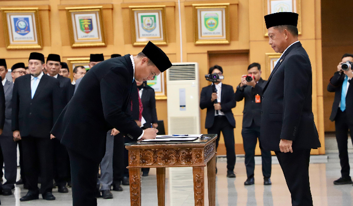 Mendagri Tito Lantik Pejabat Pimpinan Tinggi Pratama di Lingkungan Kemendagri