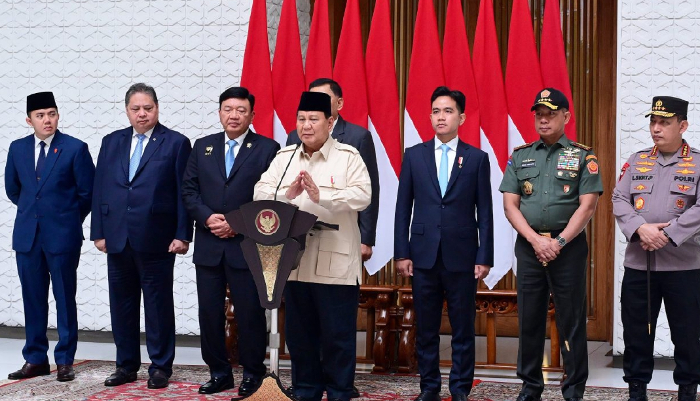 Lakukan Kunjungan Kenegaraan dan Hadiri KTT D-8, Presiden Prabowo Bertolak ke Mesir