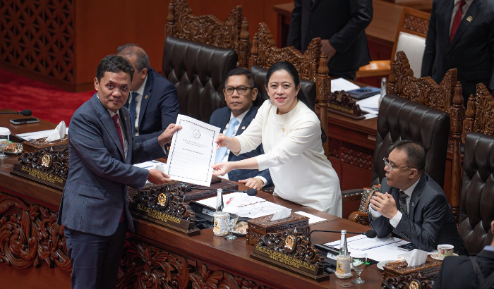 DPR Resmi Tetapkan Pimpinan KPK Baru, Puan Pesan Jangan Ada Politisasi Penegakan Hukum