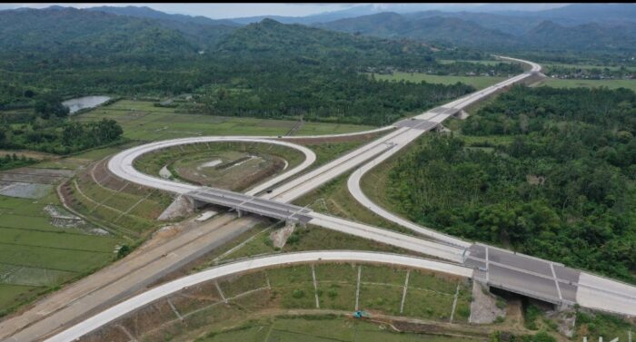 Jelang Libur Nataru, Hutama Karya Fungsionalkan 4 Ruas Jalan Tol Trans Sumatera
