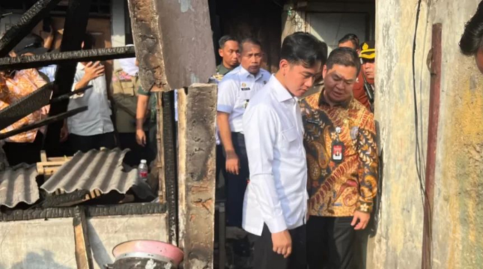 Tinjau Lokasi Kebakaran di Kemayoran, Wapres Tekankan Sinergi Lintas Sektor untuk Penanganan Optimal