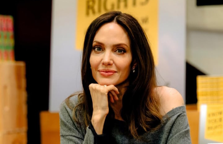 Misi Kemanusiaan di Rafah: Angelina Jolie Tinjau Jalur Bantuan Gaza