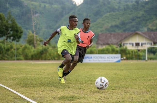 Talenta Sepak Bola Papua Tengah Terbengkalai, Kinerja dan Rangkap Jabatan PSSI Dipertanyakan