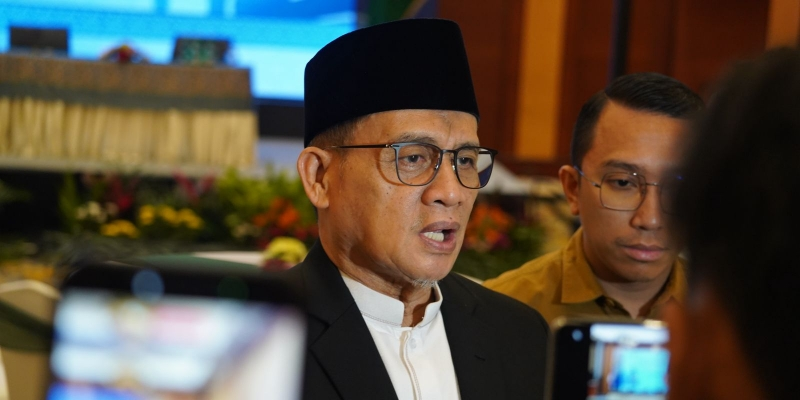 Jaga Kekompakan Bangsa, Wamenag Minta Fasilitas Publik Tetap Bisa Dinikmati Warga Non-Muslim