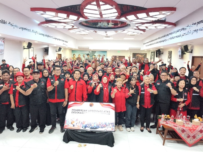 Tolak Politisasi Bencana, Hasto Kristiyanto Ajak Semua Pihak Fokus pada Pemulihan Korban