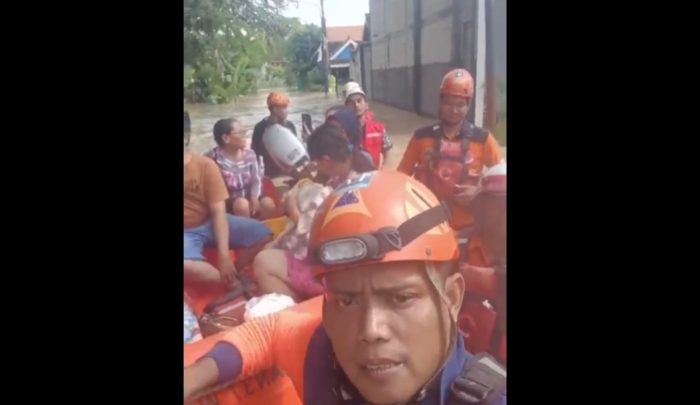 Sejumlah Tanggul di Grobogan Jebol: 34 Desa Terendam Banjir, Jalur KA Jakarta-Surabaya Terganggu