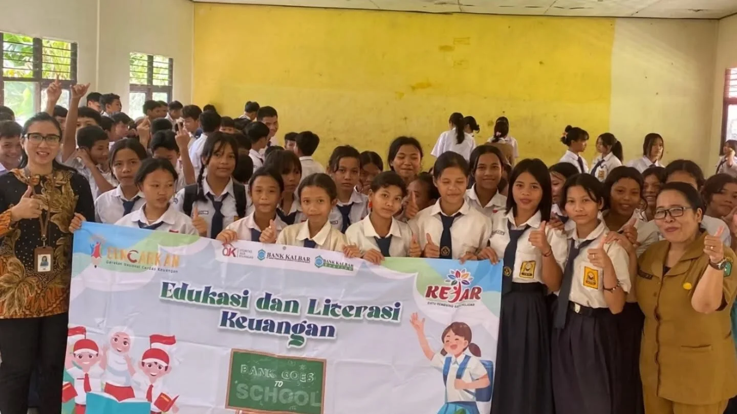 Bank Kalbar Bengkayang Edukasi Pelajar SMPN 4 Teriak Pentingnya Menabung